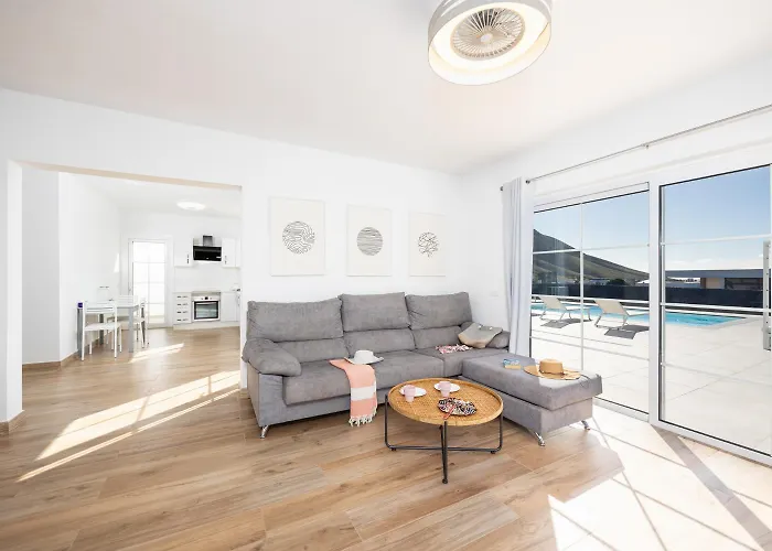 Secret 3 Вилла Яйса