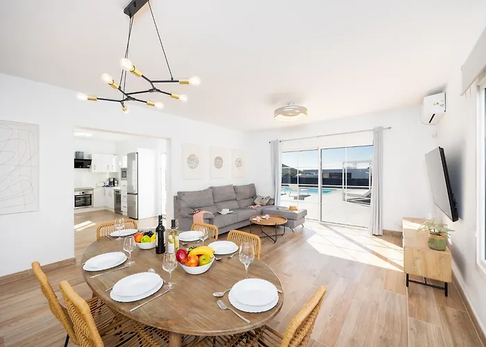 Secret 3 Вилла Яйса